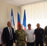 Мэр города Эдуард Симонов вручил награды участникам специальной военной операции - Ilim24.Ru